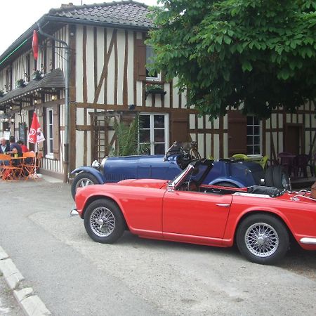 La Petite Auberge Chatelraould-Saint-Louvent Kültér fotó